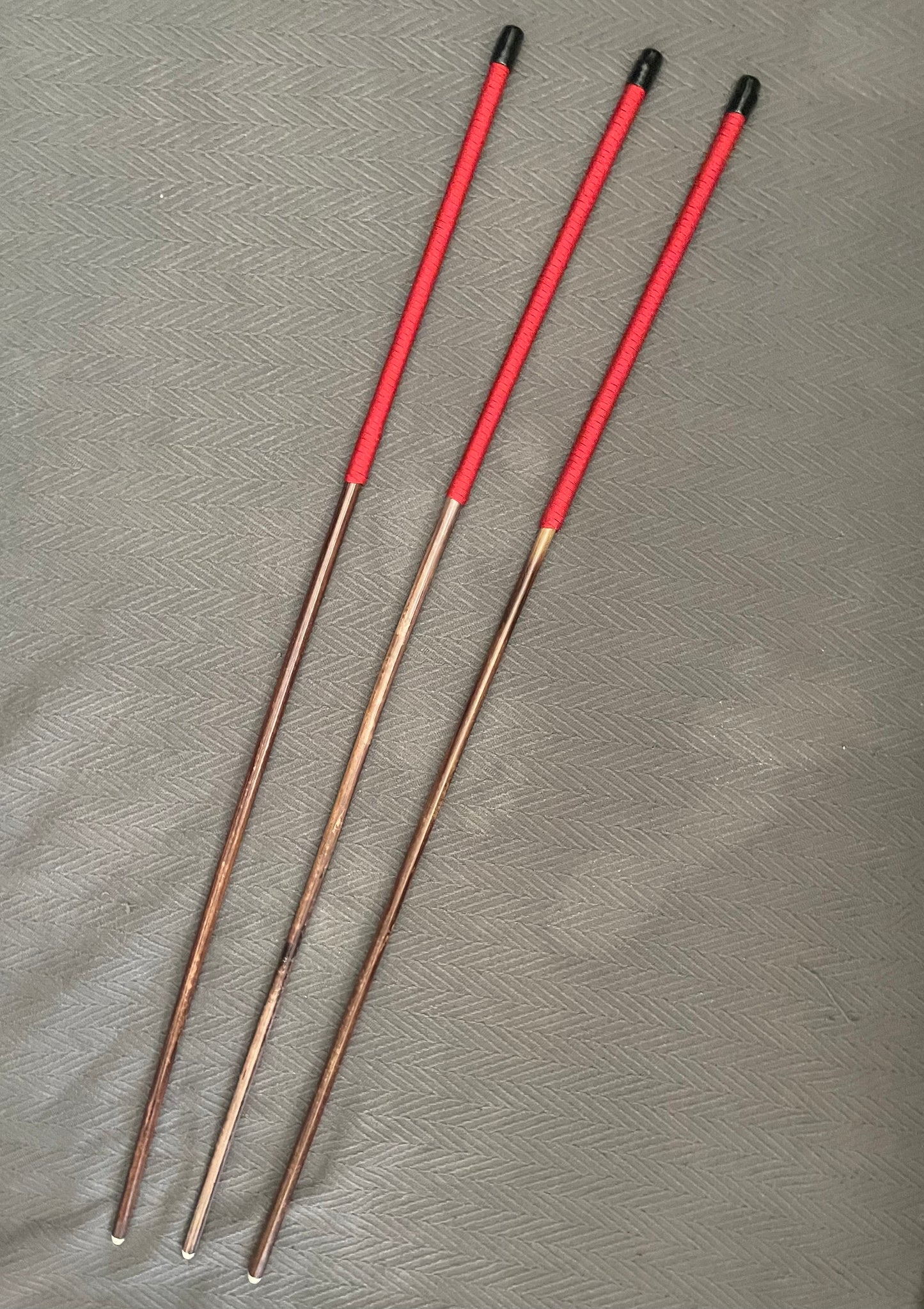 Set of 3 Knotless Smoked Dragon Canes / Ultimate No Knot Smoked Dragon Canes - 92 to 94 cms Length - Red / Black Paracord Handles - Englishvice Canes