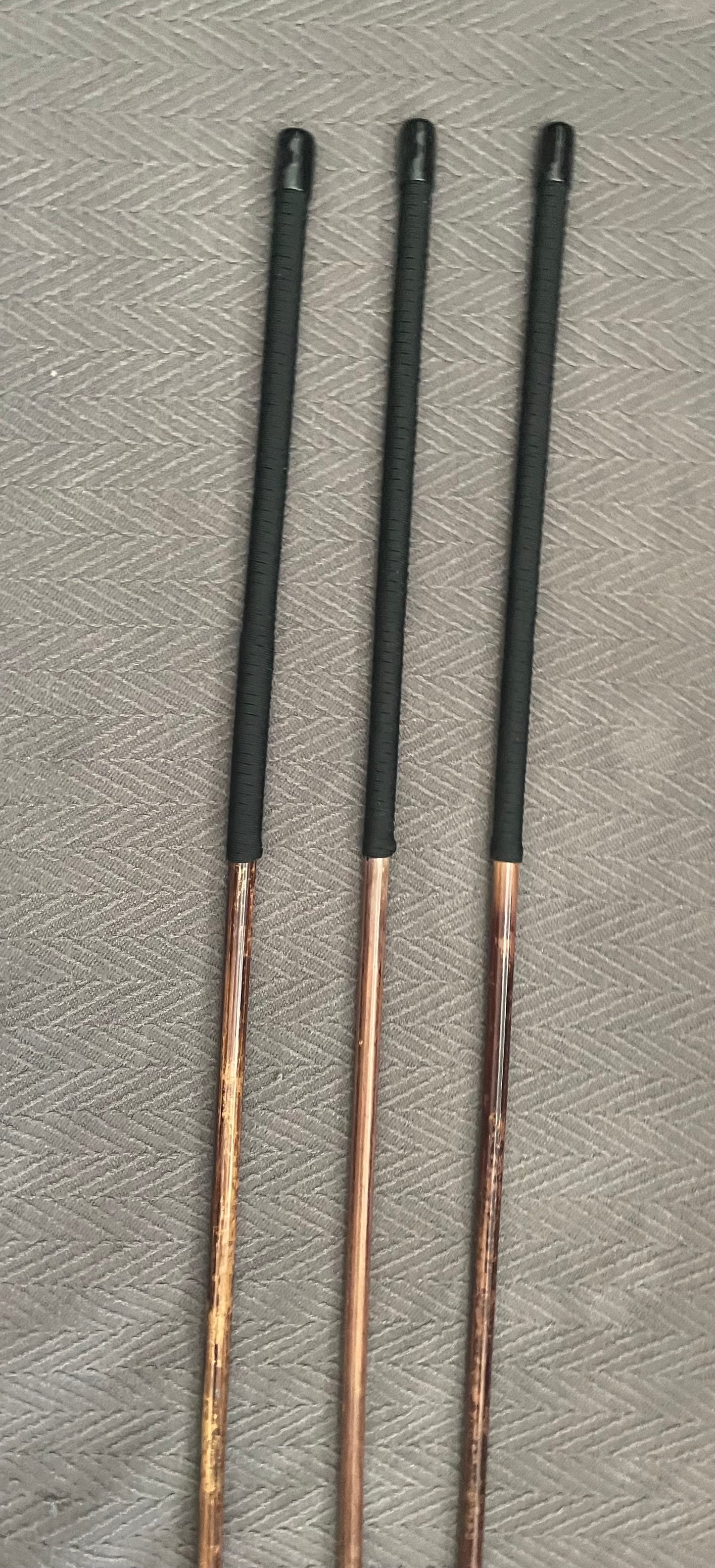 Set of 3 Knotless Smoked Dragon Canes / Ultimate No Knot Smoked Dragon Canes - 92 to 94 cms Length - Red / Black Paracord Handles - Englishvice Canes