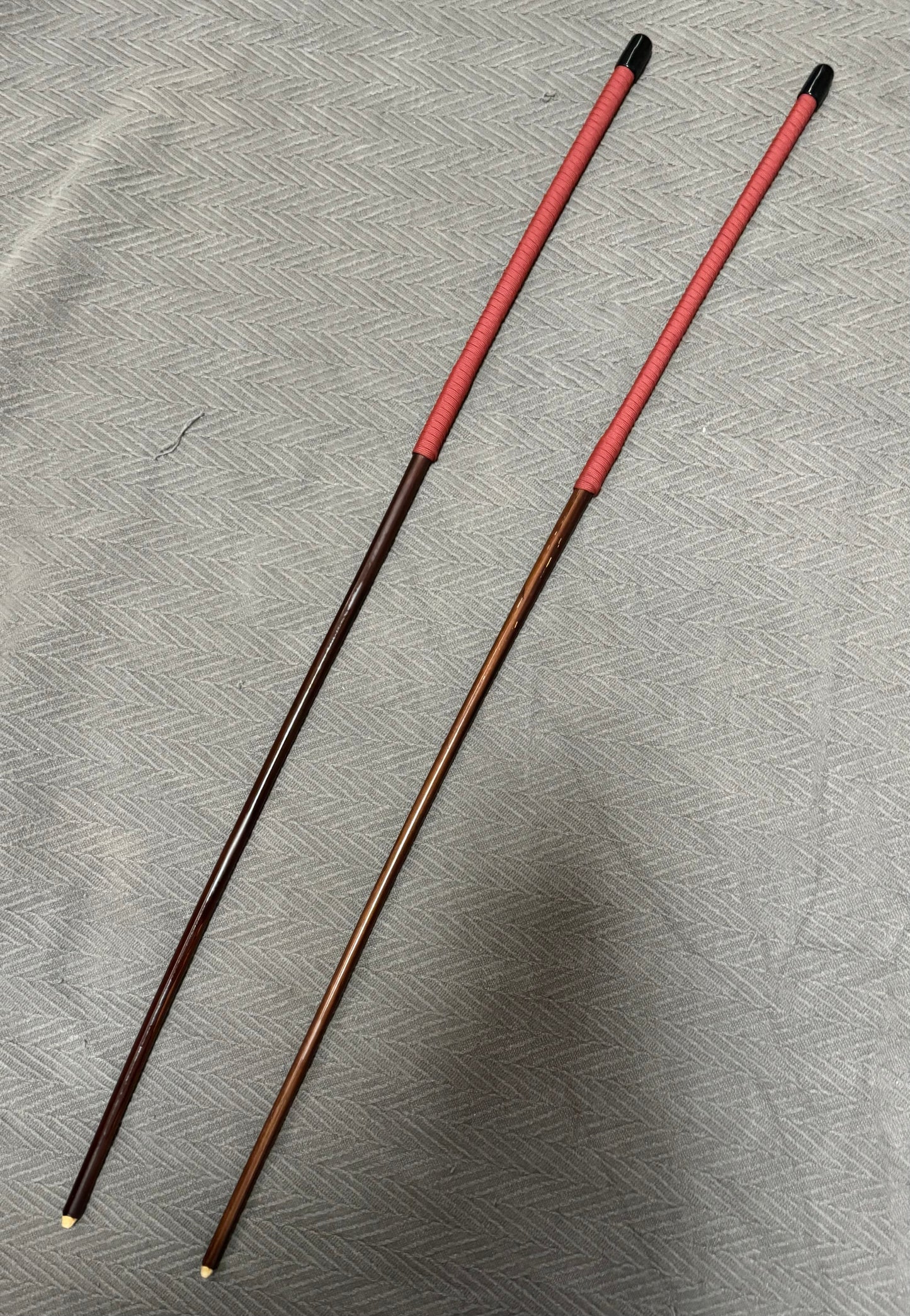 Set of 2 Knotless Smoked Dragon Canes / Ultimate No Knot Smoked Dragon Canes - 82 to 84 cms Length - BRICK RED Paracord Handles - Englishvice Canes