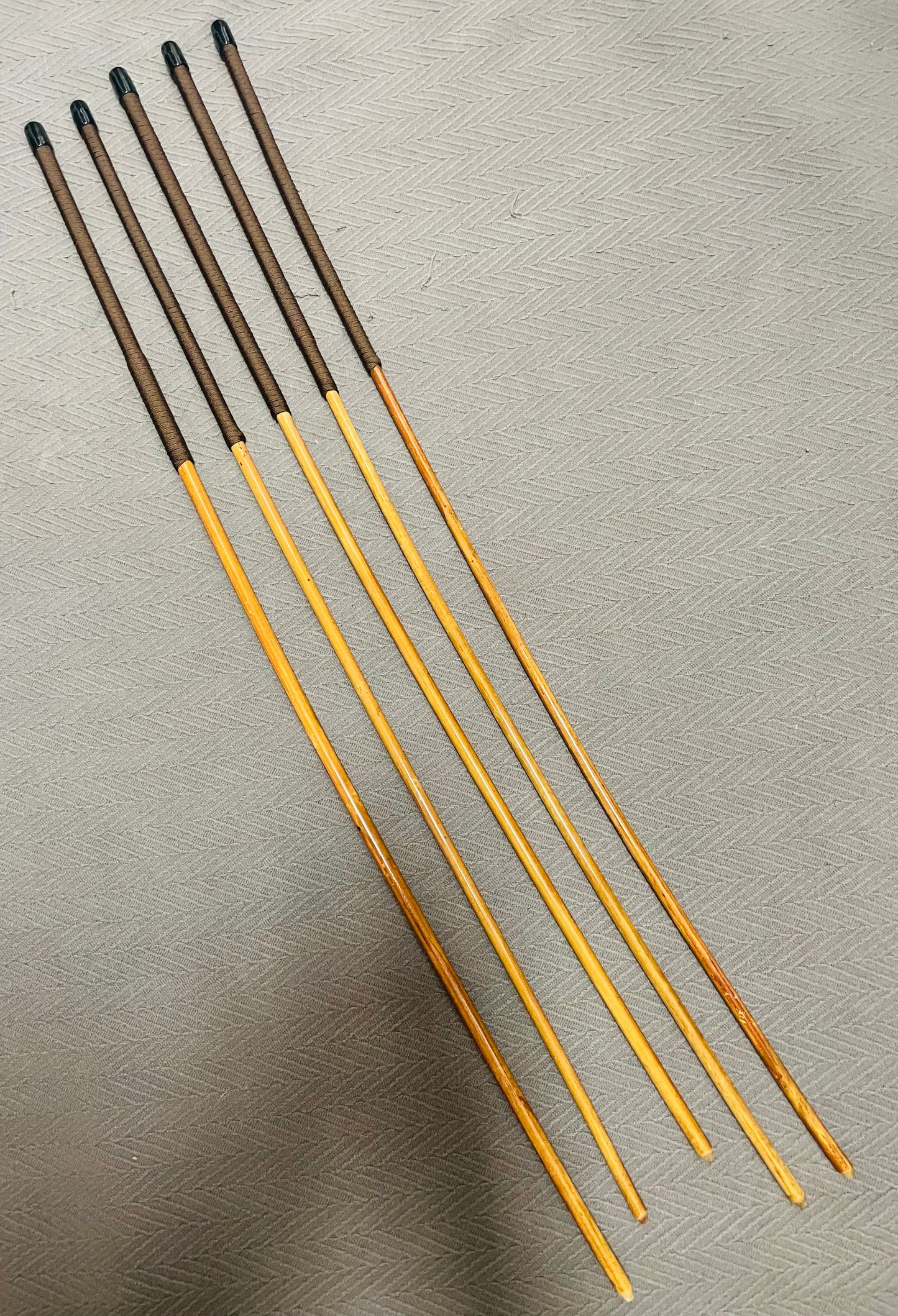 Knotless Golden / Honey Smoked Dragon Canes / Ultimate Smoked Dragon Canes Set of 5 Canes - 90 - 95 cms - Brown Paracord Handles - Englishvice Canes