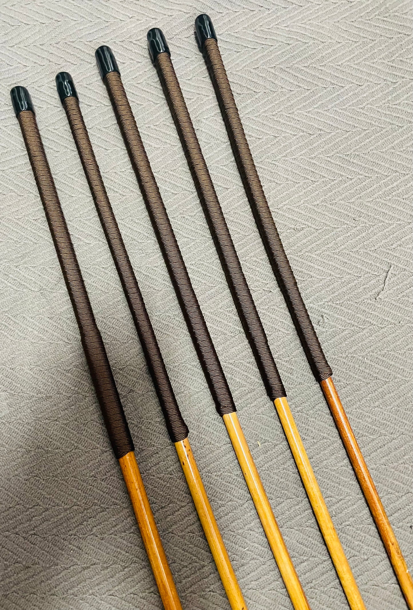 Knotless Golden / Honey Smoked Dragon Canes / Ultimate Smoked Dragon Canes Set of 5 Canes - 90 - 95 cms - Brown Paracord Handles - Englishvice Canes