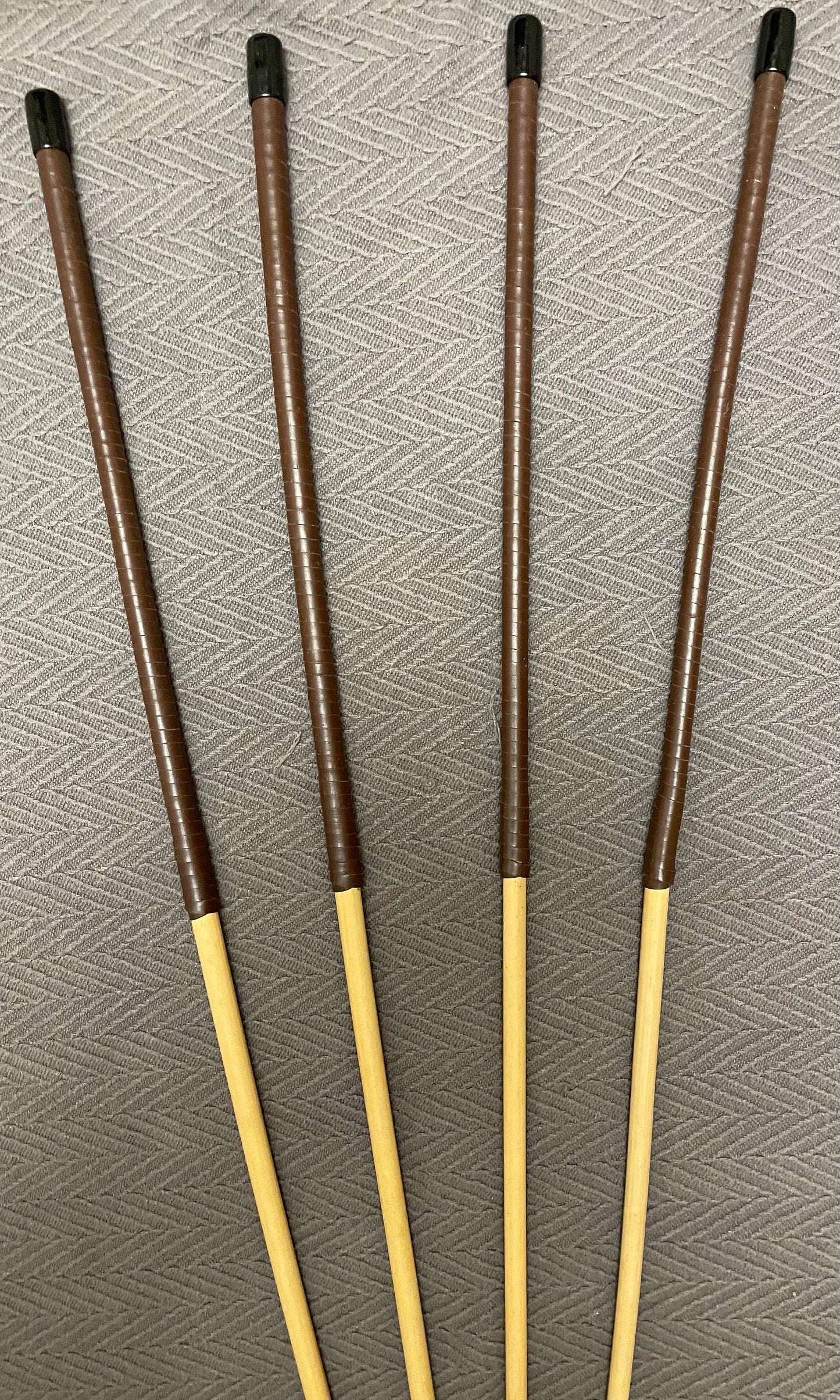 Knotless Dragon Canes / Ultimate Rattan Canes Set of 4 with Brandy Kangaroo Leather Handles 92 cms Length - Englishvice Canes